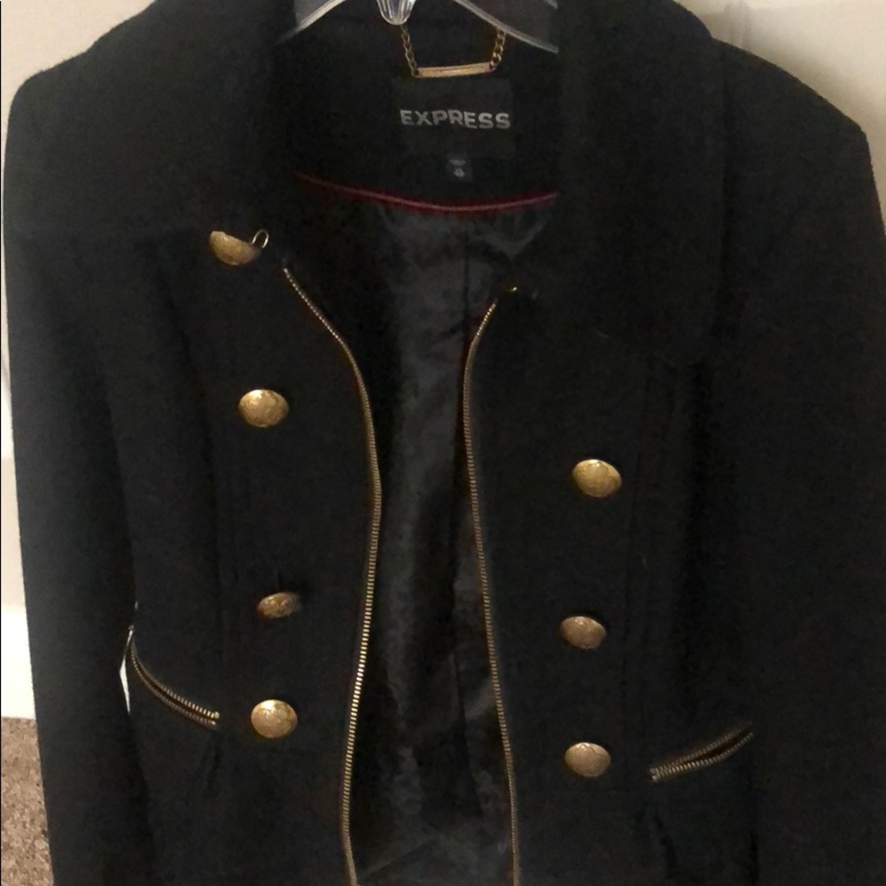 XS express coat